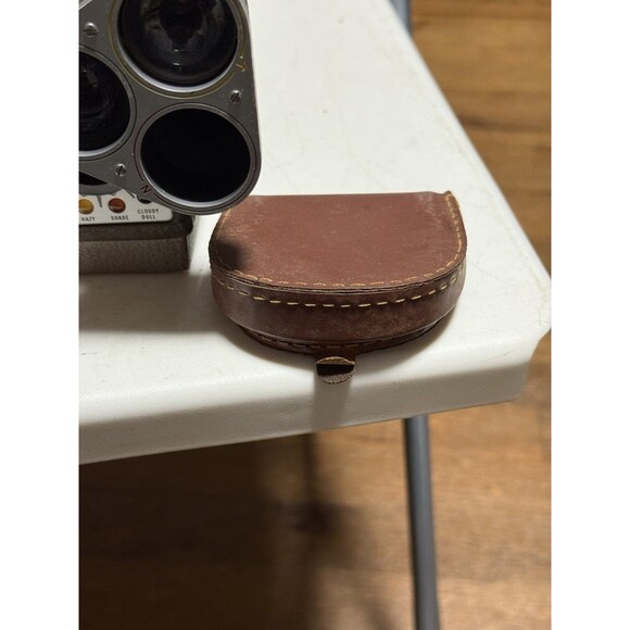 Vintage Bell & Howell 333 8mm Movie Film Camera Cool Graphics Retro Style - Picture 4 of 8